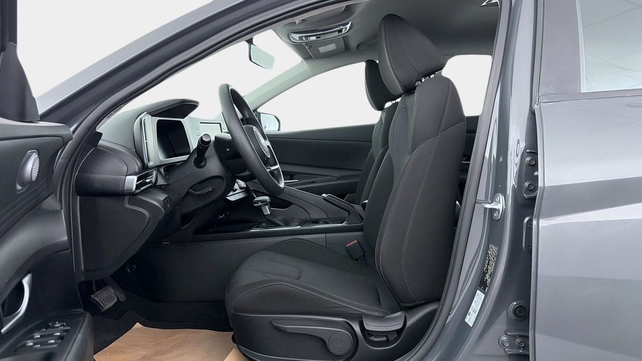 Hyundai Elantra SMART | Guaranteed Warranty | 0 Down Payment