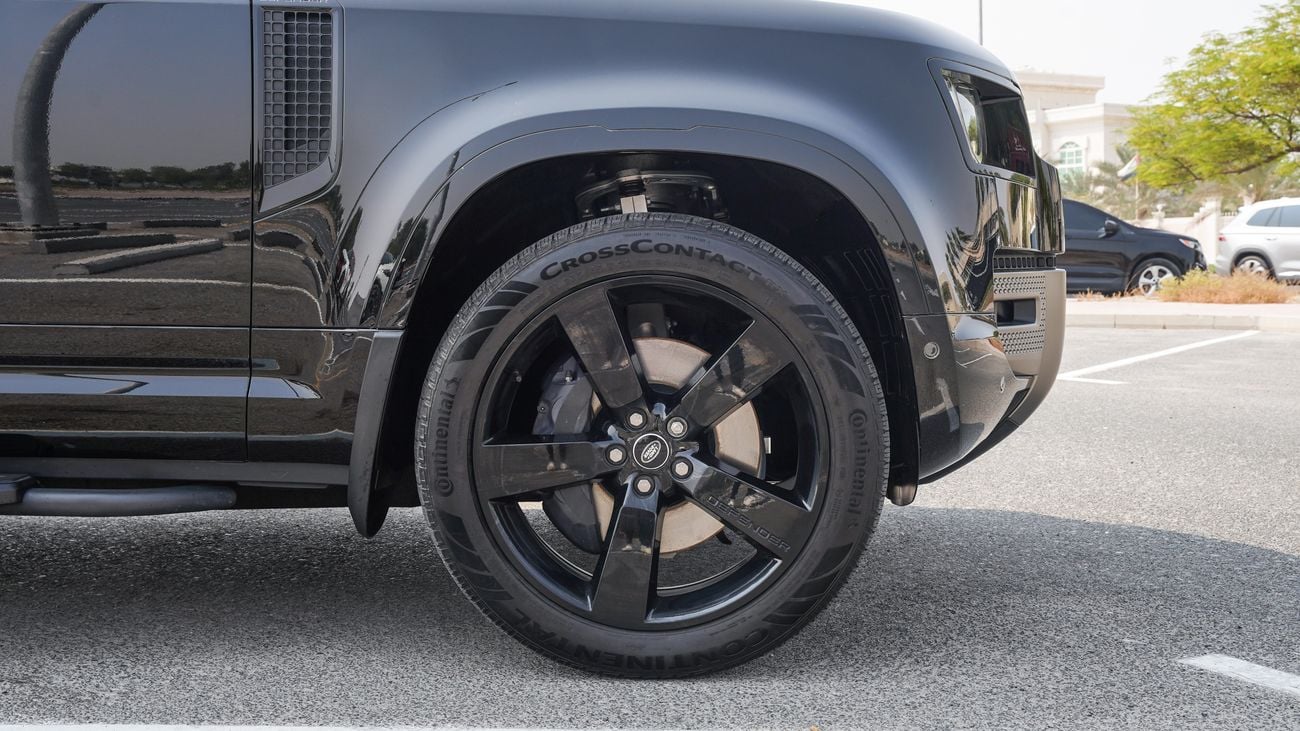 Land Rover Defender 110 X-DYNAMIC HSE P400