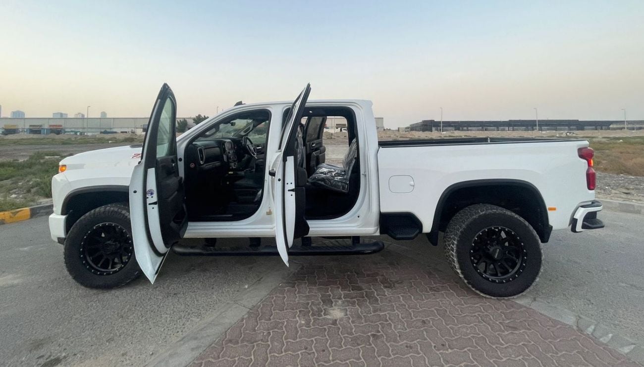 شيفروليه سيلفارادو 2500 CREW/CAB LT Z71