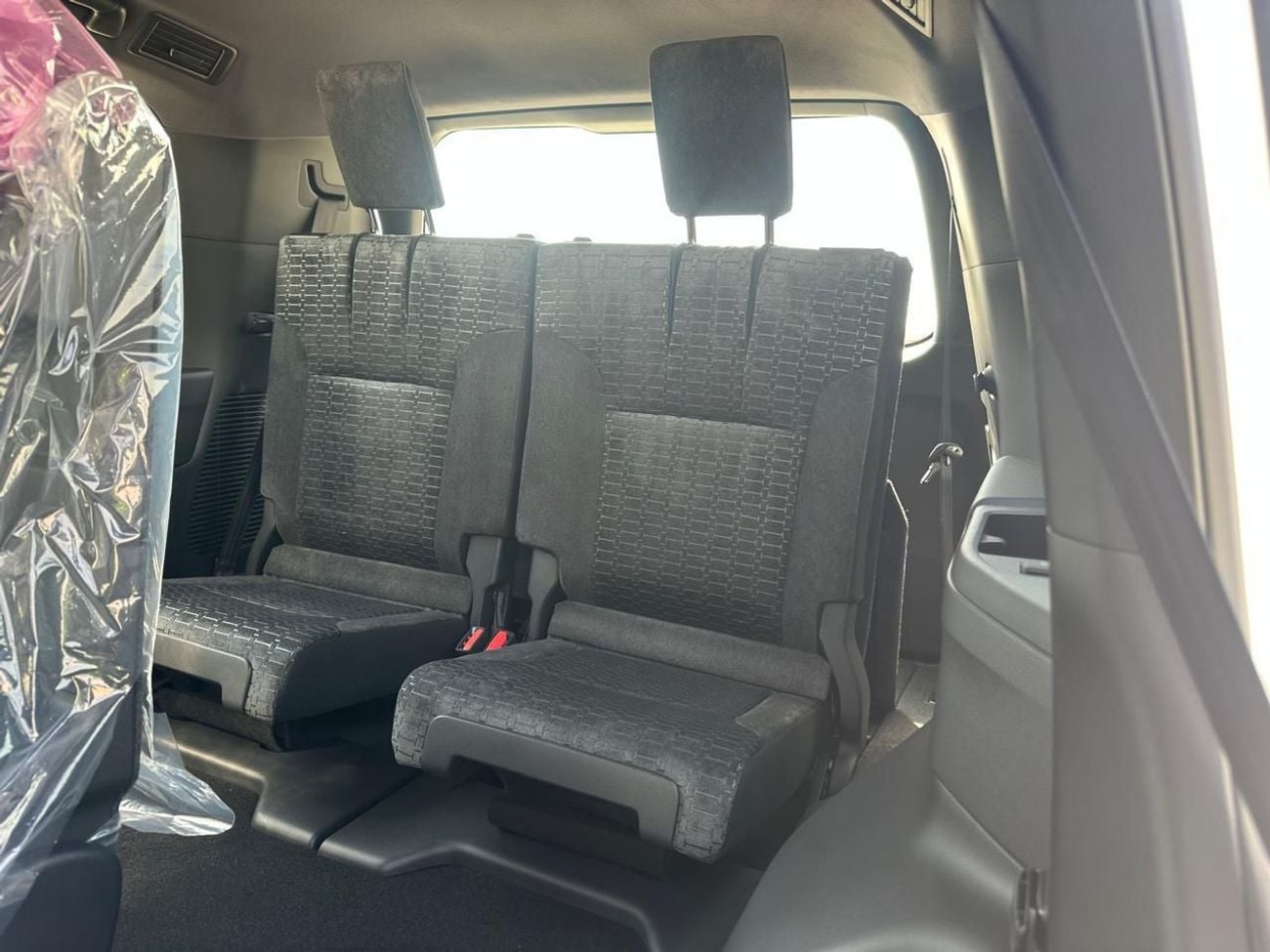 Toyota Land Cruiser GXR 3.5L V6 Twin-Turbo Petrol 2026 Model