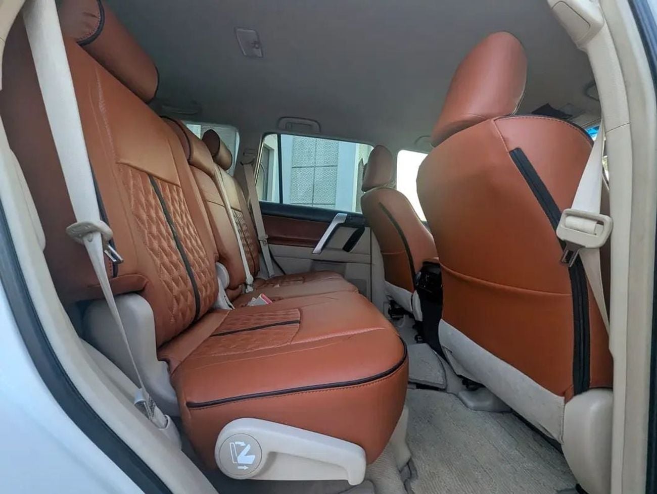 Toyota Prado EXR GCC Specs V4 2.7L Interior and Exterior Excellent Condition