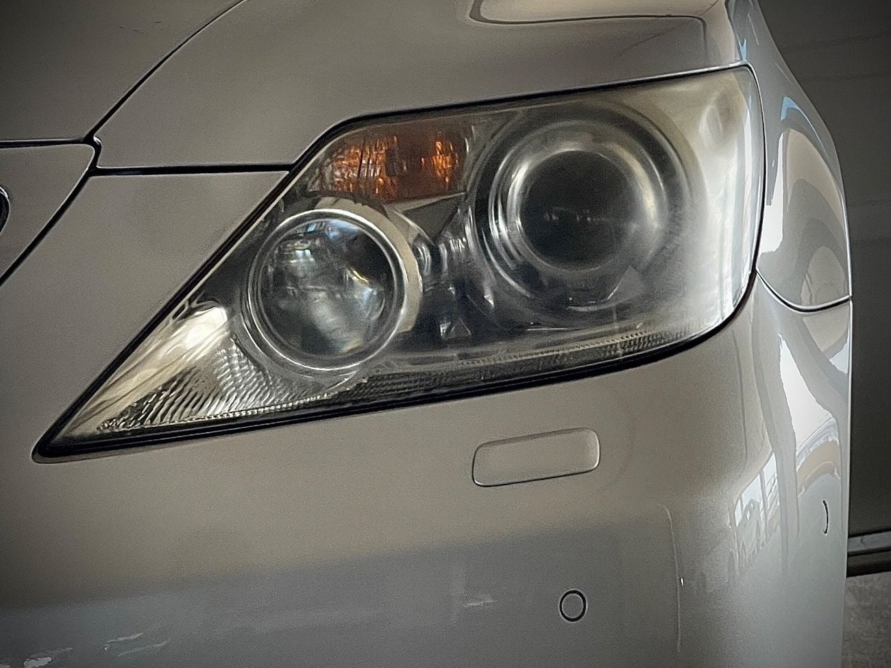 لكزس LS 460 PREMIER LWB ملكية نظيفة - بدون حوادث