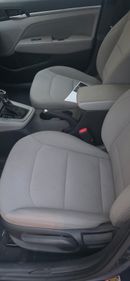 Hyundai Elantra GL