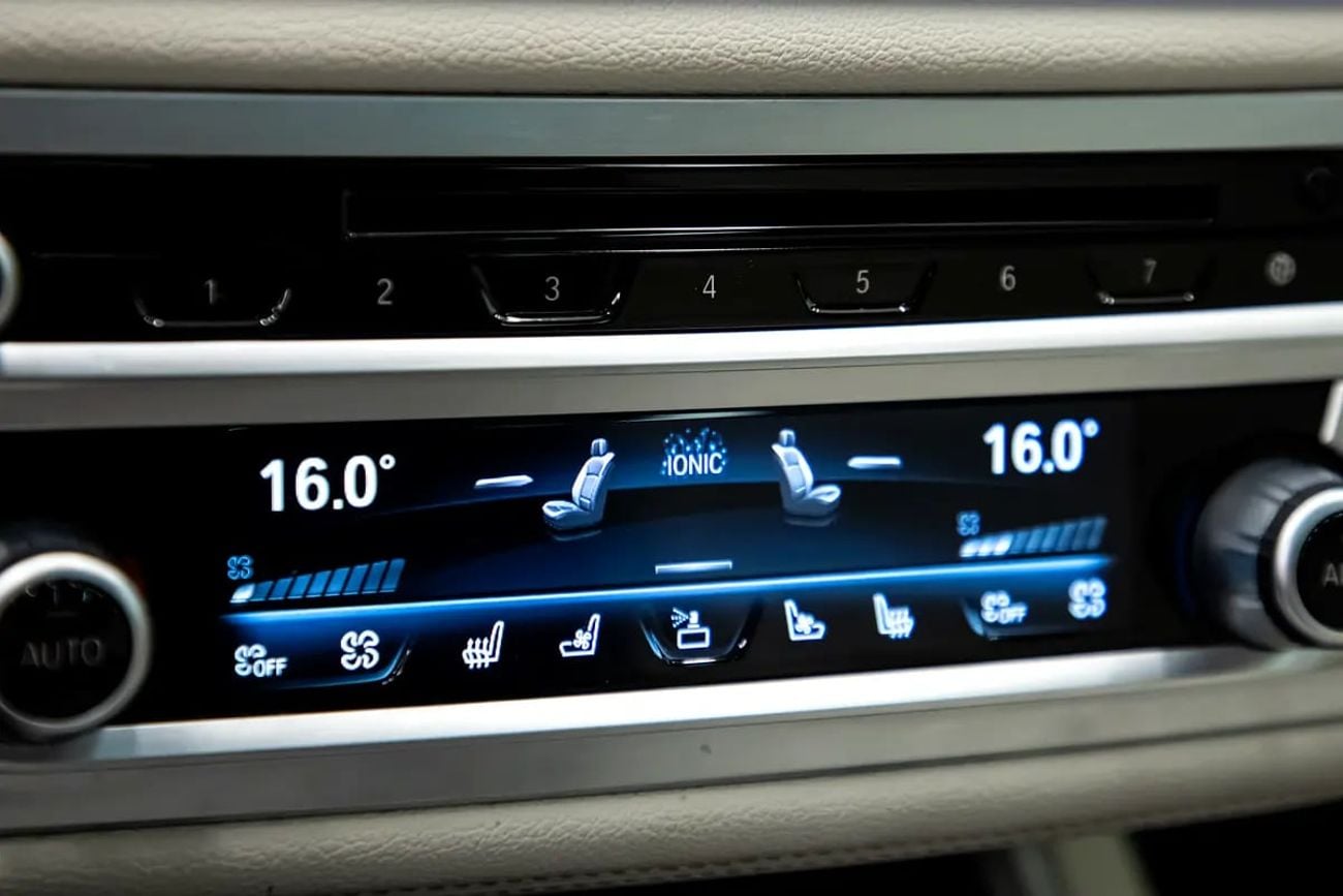 BMW 730Li 730Li 2.0L | GCC Specifications | WARRANTY | FULL OPTION | EXCELLENT CONDITION