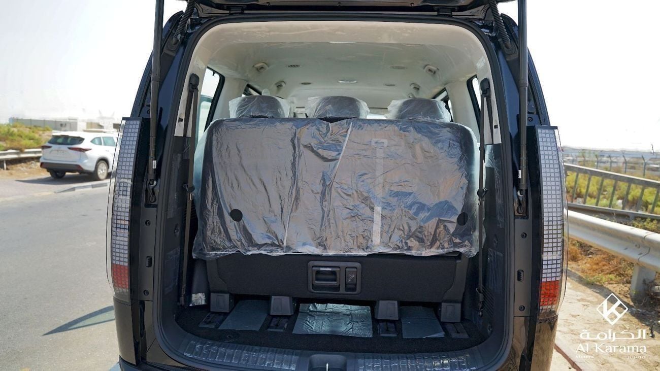 Hyundai Staria LUXURY - 3.5L - 9 Seater, 360° Rotating Seats, Push Start, Cruise Control, Remote Engine Start
