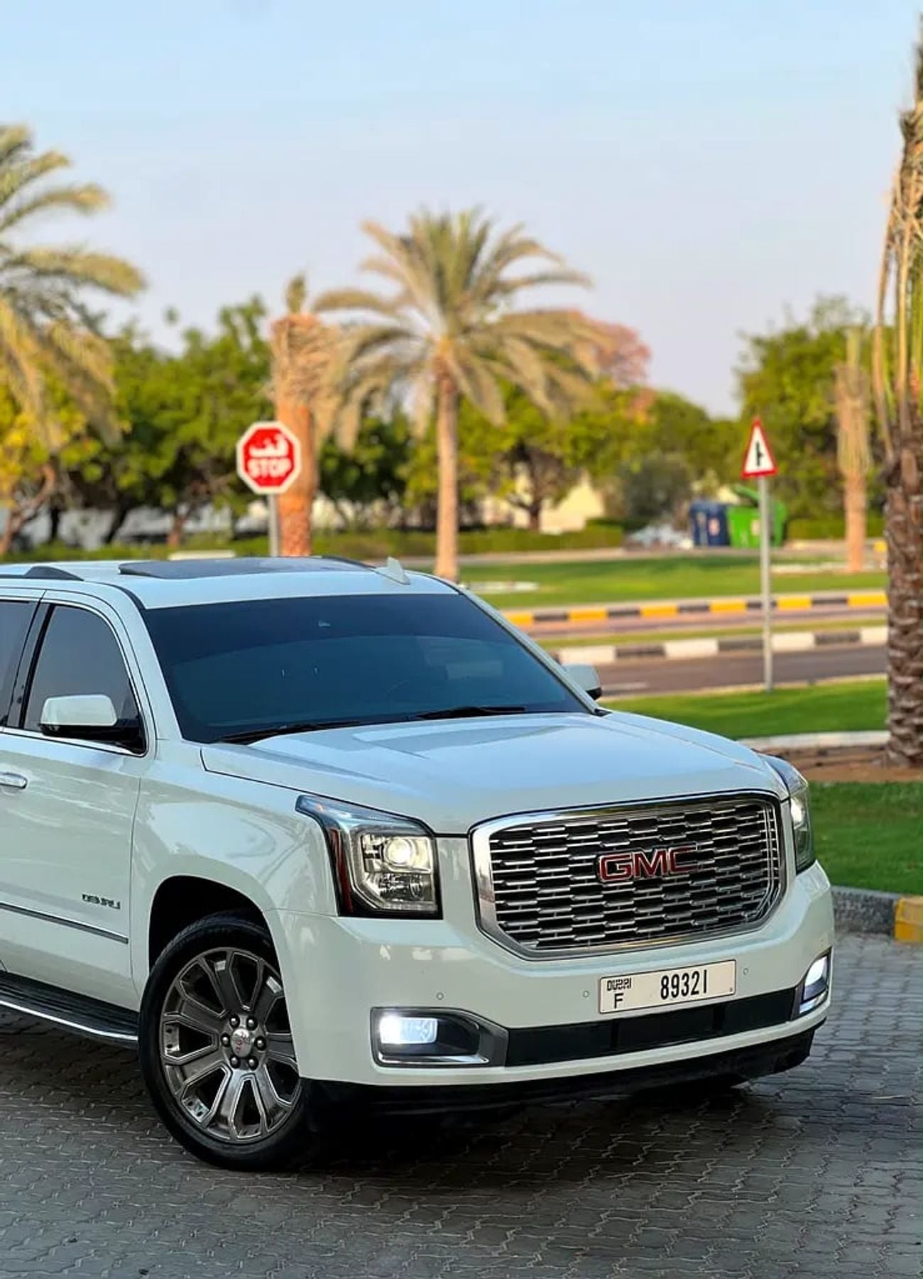 GMC Yukon DENALI - American Specs