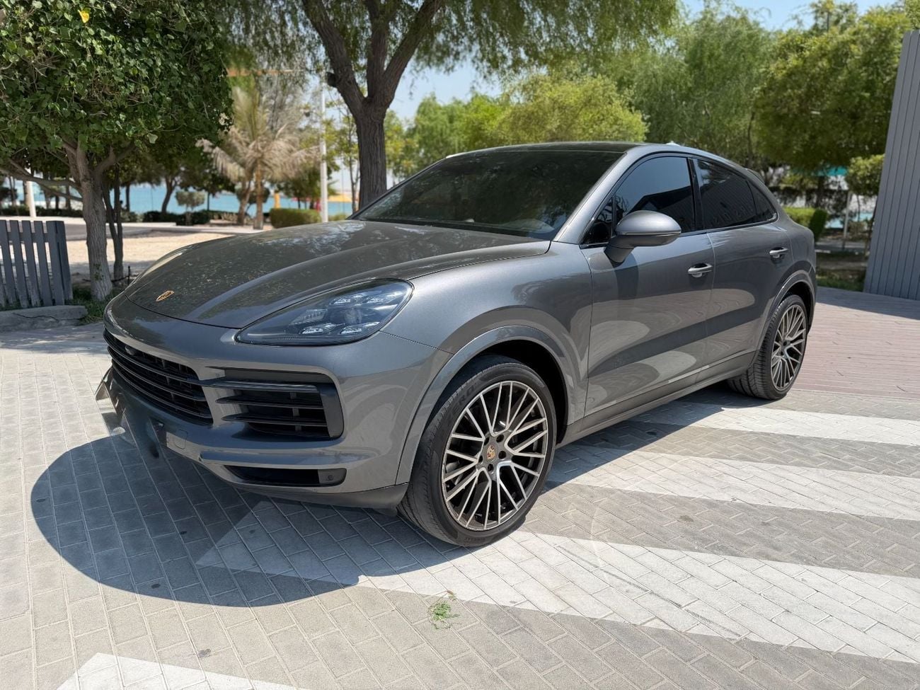 Porsche Cayenne STANDARD