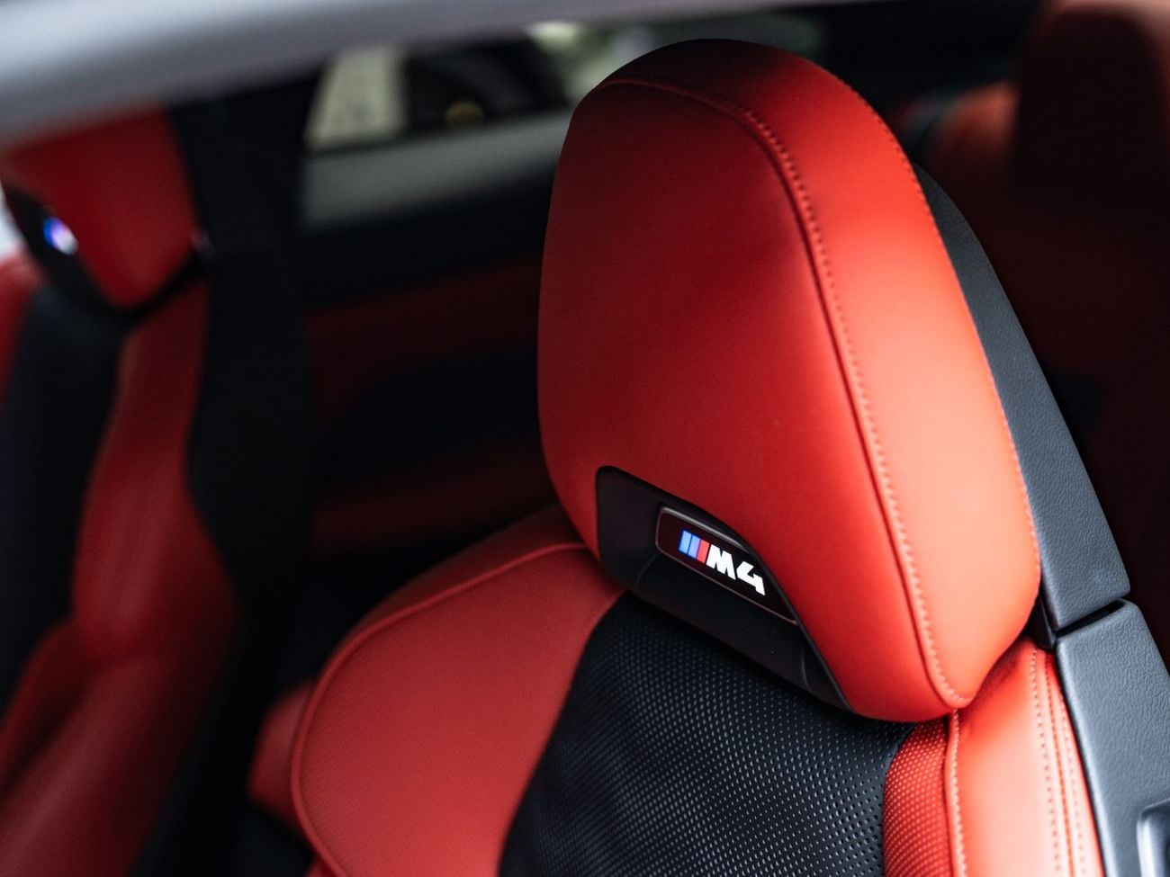 بي أم دبليو M4 COMPETITION M XDRIVE
