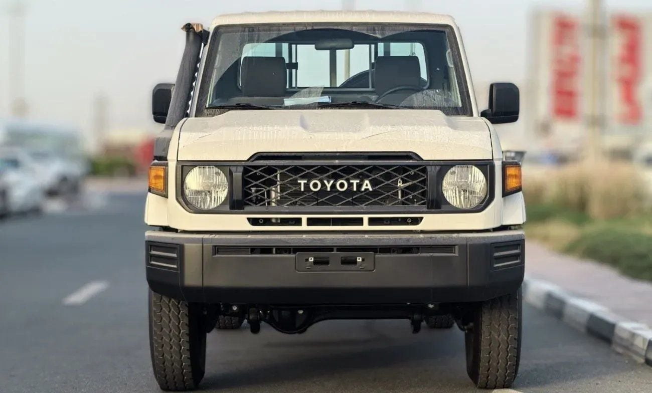 Toyota Land Cruiser Pick Up TOYOTA LAND CRUISER PICKUP LC79 / SINGLE CABIN | 2.8L V6 DIESEL | M/T | SNORKEL | 4WD | MY2026