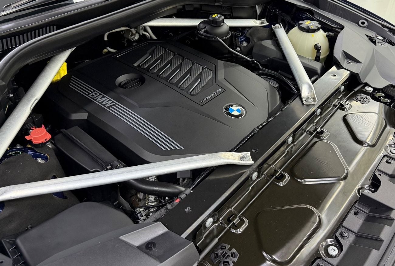 بي أم دبليو X7 40i M SPORT