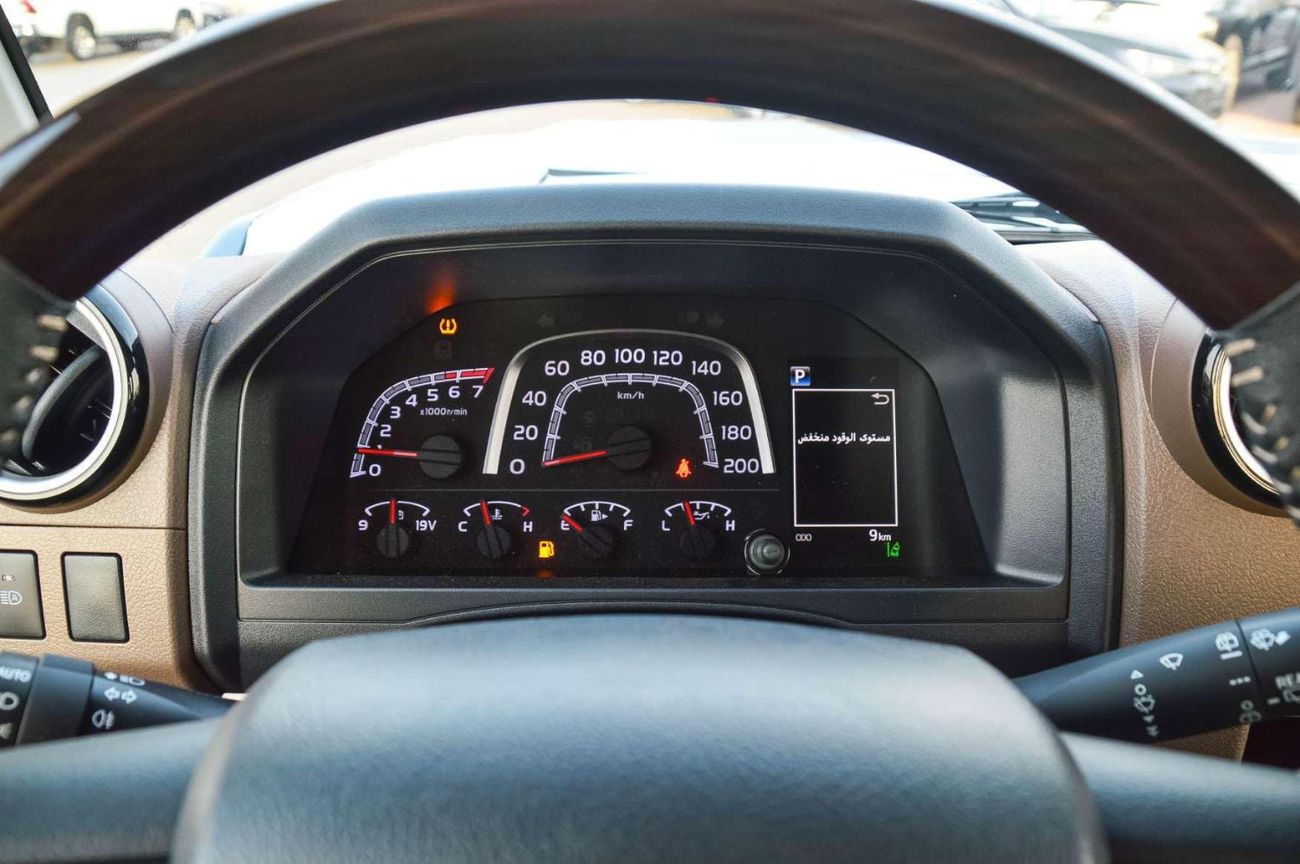 Toyota Land Cruiser 70 LC76 LX 2.8L 4WD DIESEL SUV 2026
