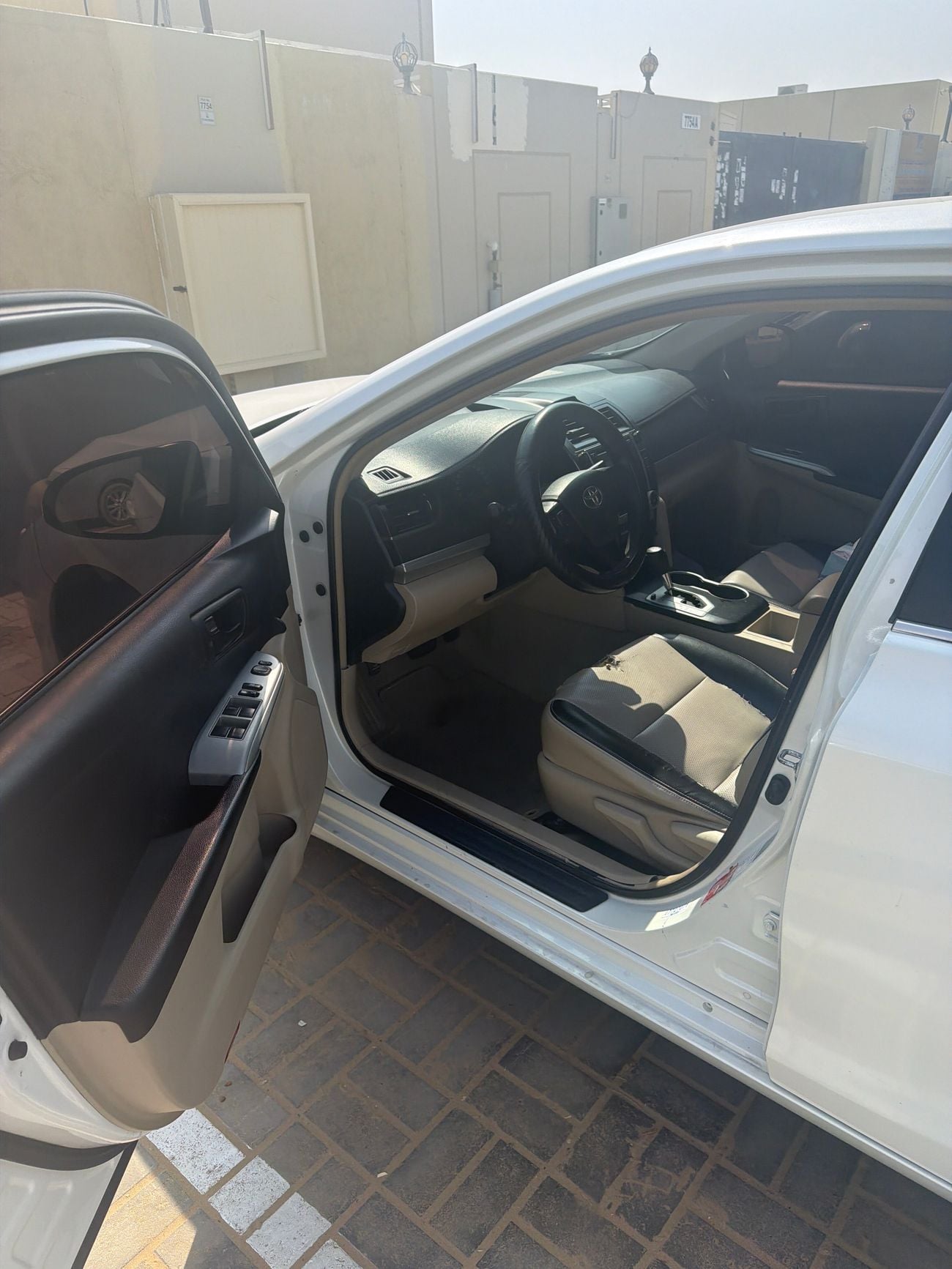 Toyota Camry S
