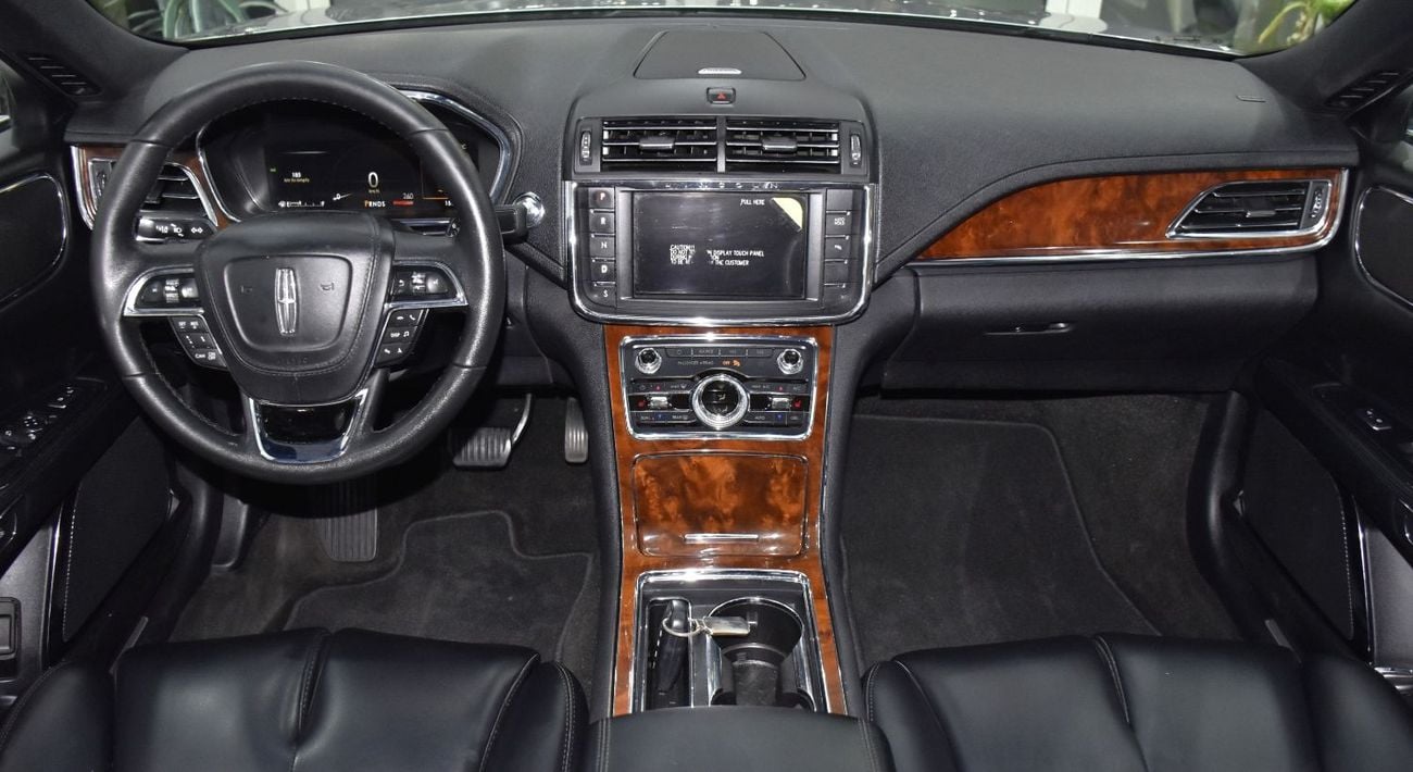 Lincoln Continental RESERVE EXCELLENT DEAL for our Lincoln Continental ( 2020 Model ) in Silver Color GCC Specs