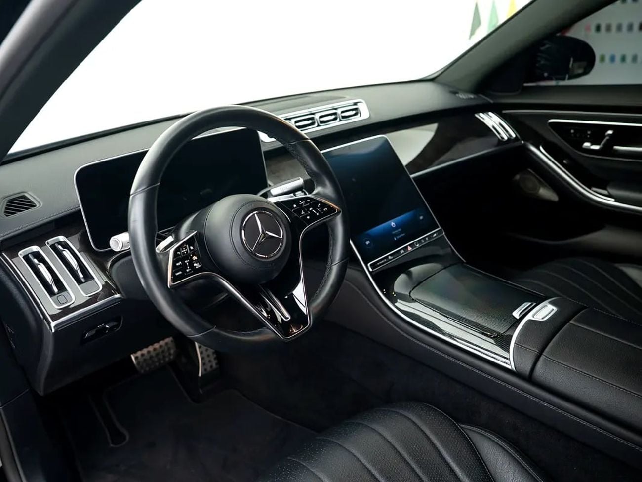 مرسيدس بنز S 500 4MATIC L Burmester Sound | Heated & Ventilated Seats
