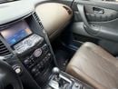Infiniti QX70 LUXURY GCC .. Perfect condition .. V6 .. Top Range