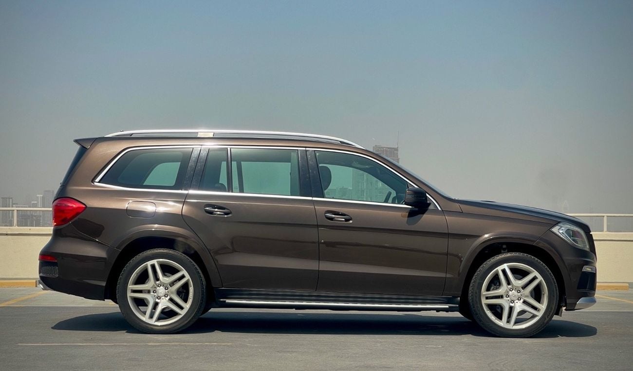 مرسيدس بنز GL 500 4Matic V8 GCC