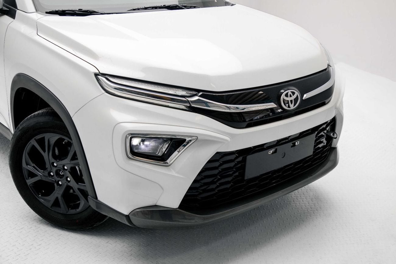 Toyota Urban Cruiser GL 1.5L - Pearl White Inside Black | Export Only