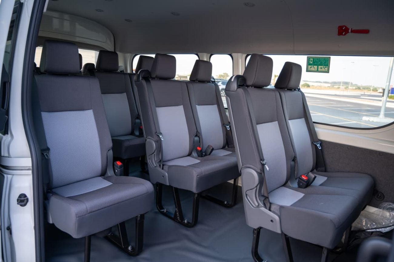 Toyota Hiace DX 2.8L PASSENGER 2026 MODEL GCC