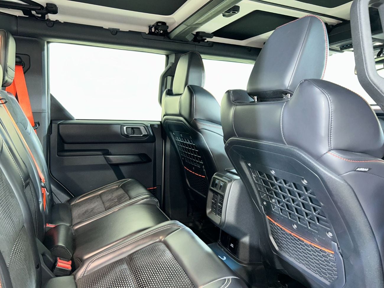 Ford Bronco RAPTOR B4D4925BB /AL TAYER MOTORS/ AL QOUZ SHOWROOM