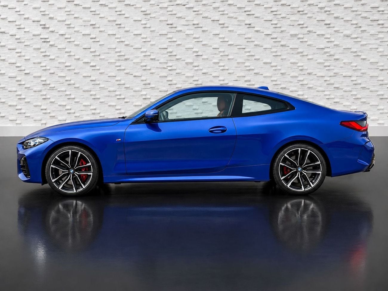 بي أم دبليو M440i XDRIVE