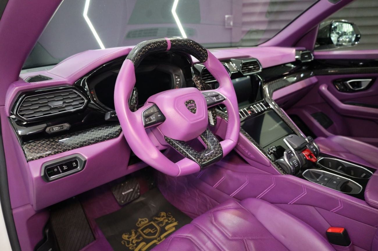لامبورغيني اوروس 2019 Lamborghini Urus Mansory, ORIGINAL MANSORY w/ Certificate, Full Forged Carbon Pack, GCC Specs!!