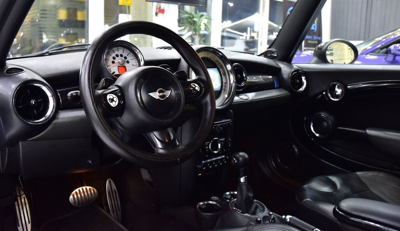 Mini Cooper S STANDARD EXCELLENT DEAL for our Mini Cooper S ( 2013 Model ) in Blue Color GCC Specs
