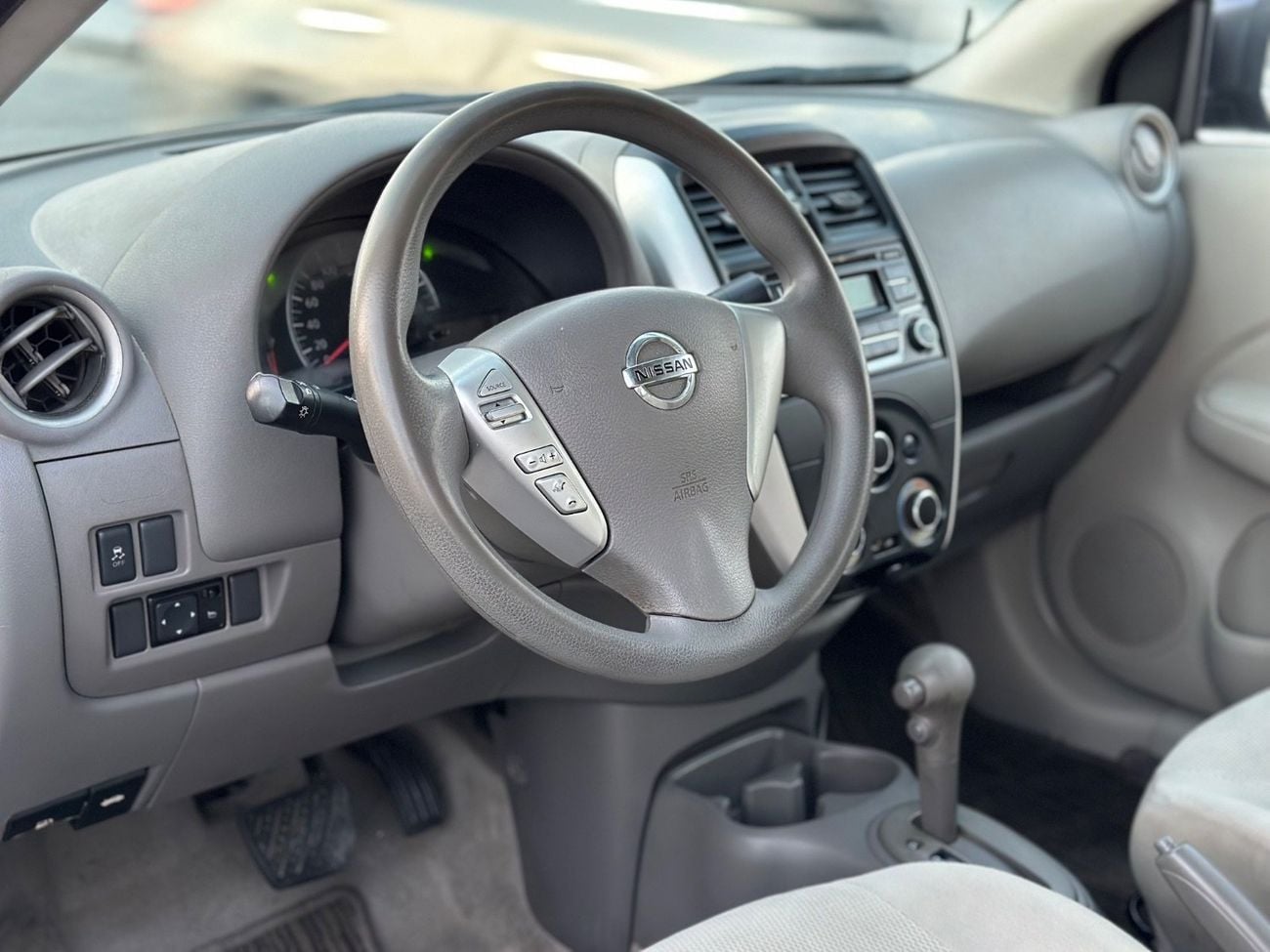 Nissan Sunny SV