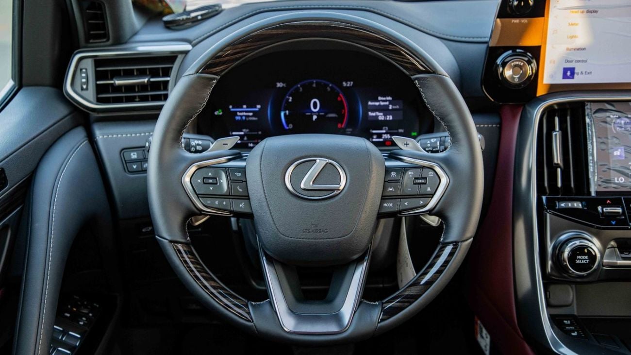 Lexus LX700h SIGNATURE 3.5L TWIN TURBO | AUTO PARK | 3 YEARS WARRANTY | 2026 | FOR LOCAL REGISTRATION + 10% |