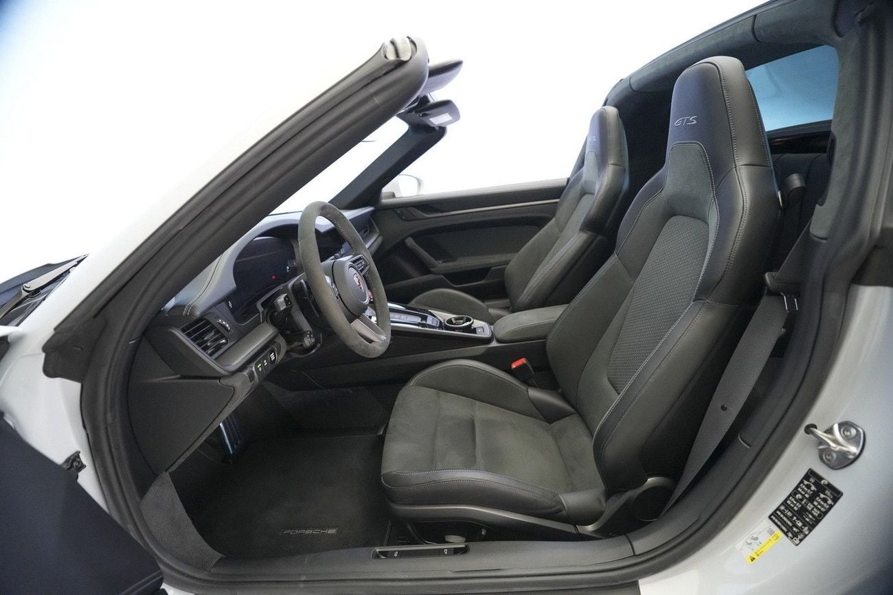 Porsche 911 TARGA 4GTS