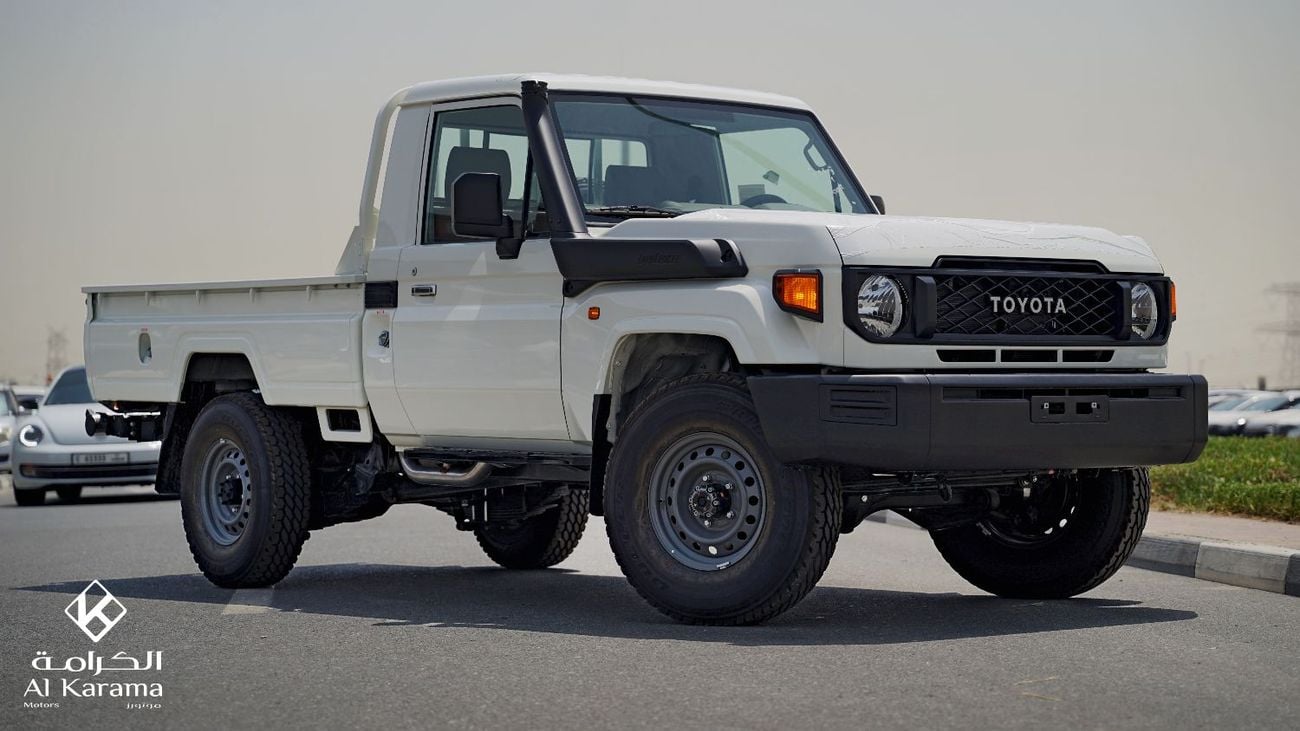 Toyota Land Cruiser Pick Up LC79 Single Cabin 2.8L Diesel Engine with 4x4 Automatic Transmission | Diff Lock | Single Cabin