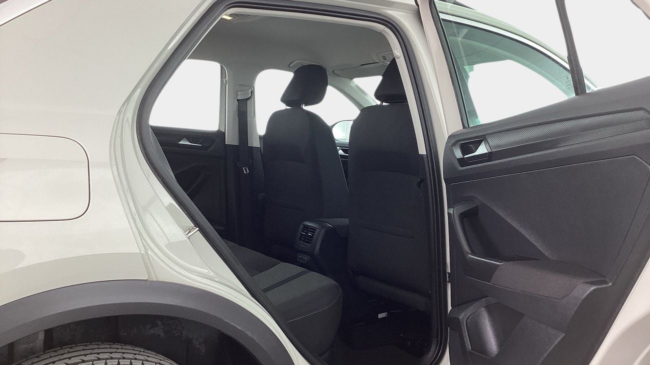 Volkswagen T-ROC LIFE | Guaranteed Warranty | 0 Down Payment