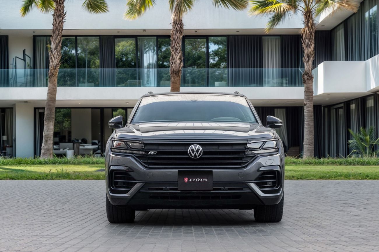 فولكس واجن طوارق R-Line Touareg R-Line | 2,448 P.M | 0% Downpayment | Agency Maintained