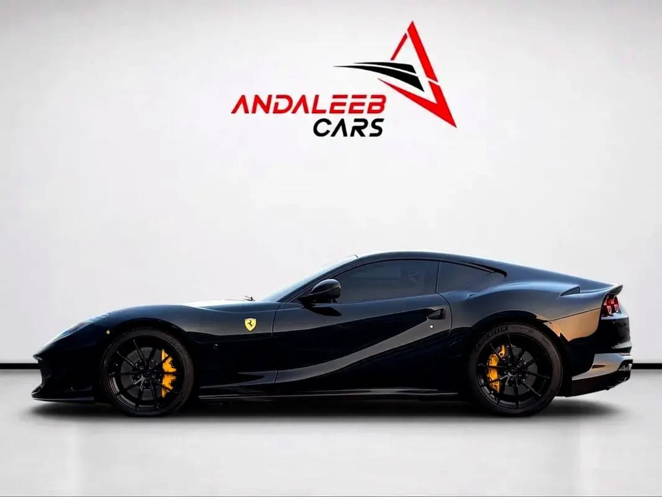 Ferrari 812 SUPERFAST INTERIOR & EXTERIOR CARBON | AFTERMARKET EXHAUST | 812 SUPERMARKET