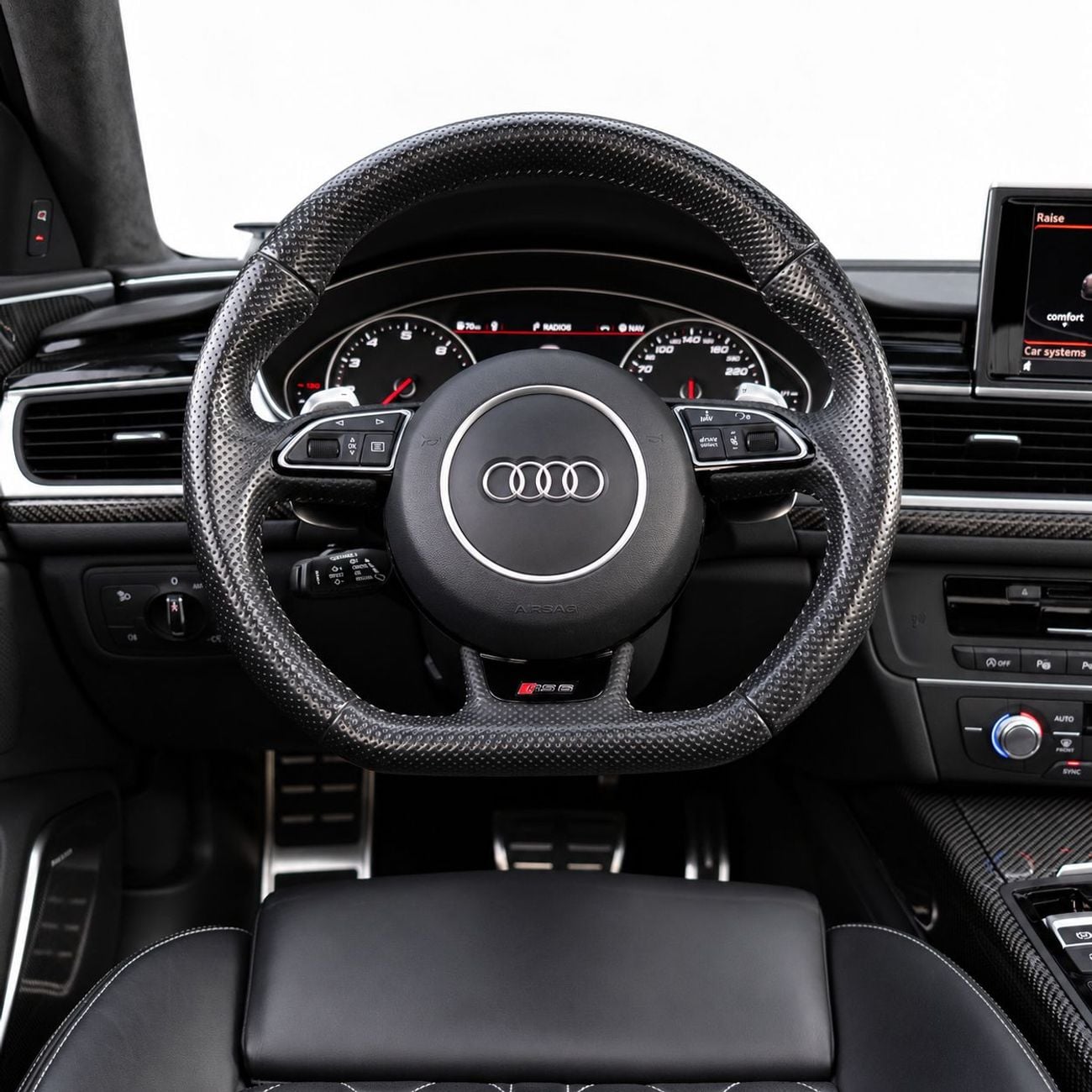 أودي RS6 ستاندارد 5,297 درهم إماراتي شهرياً • بدون دفعة أولى • أودي RS6 عالية الأداء • ضمان لمدة عام