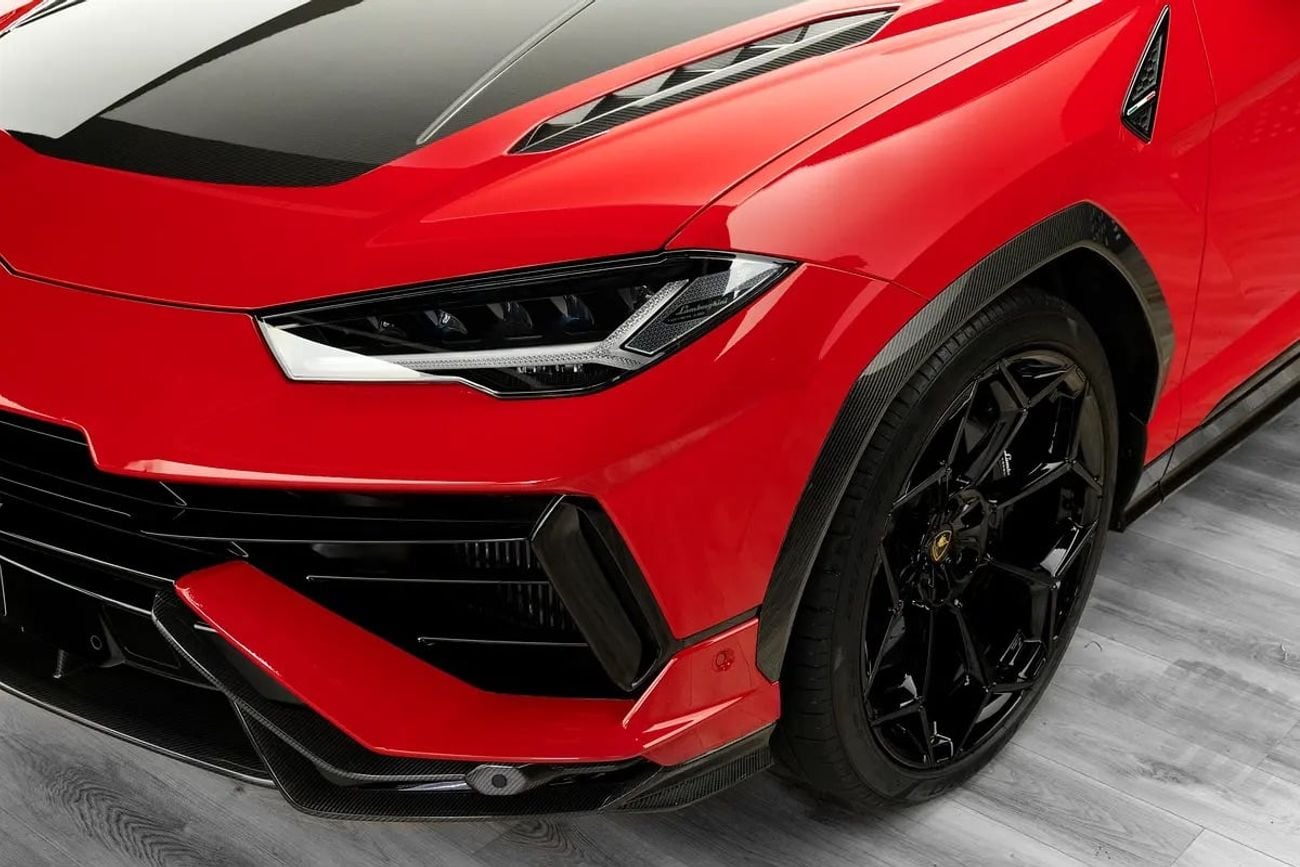 لامبورغيني اوروس PERFORMANTE