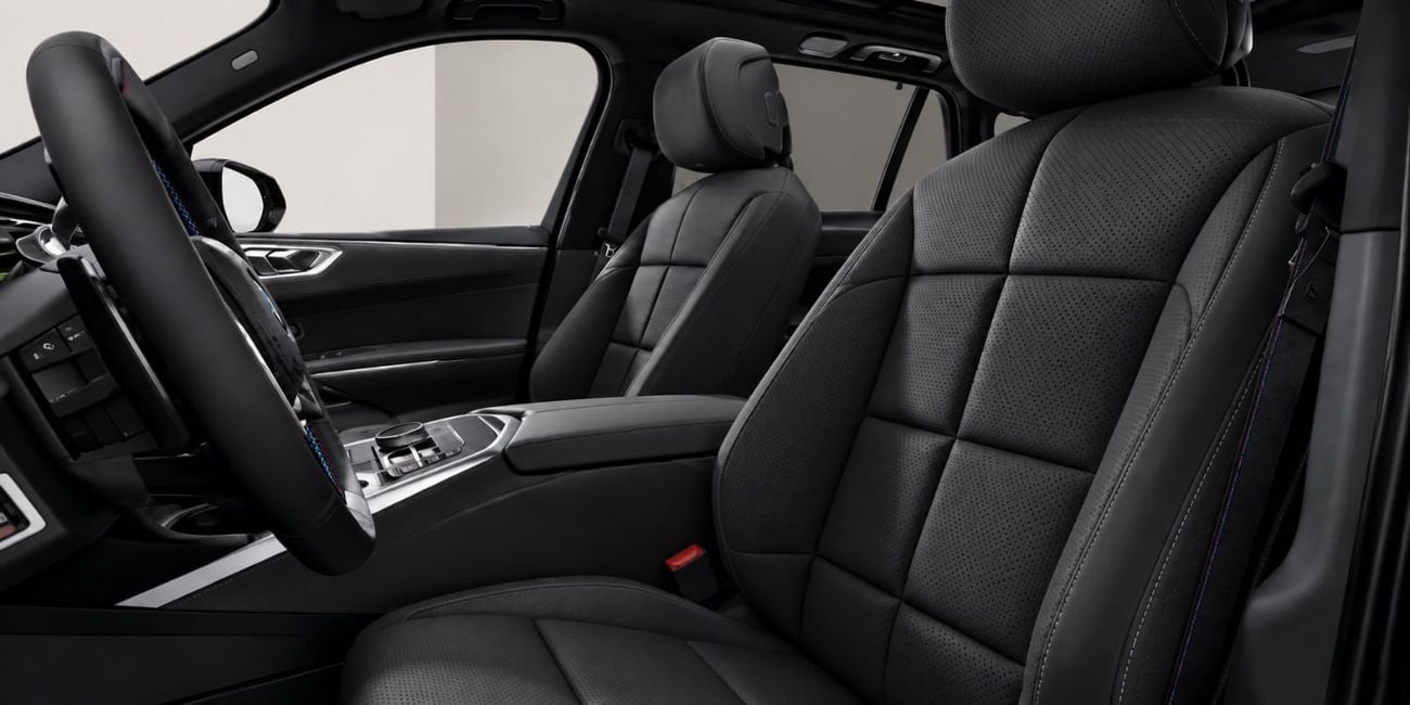 بي أم دبليو X5 40i xDrive جديد 2027، لون أخضر فانكوفر معدني، باقة فاخرة