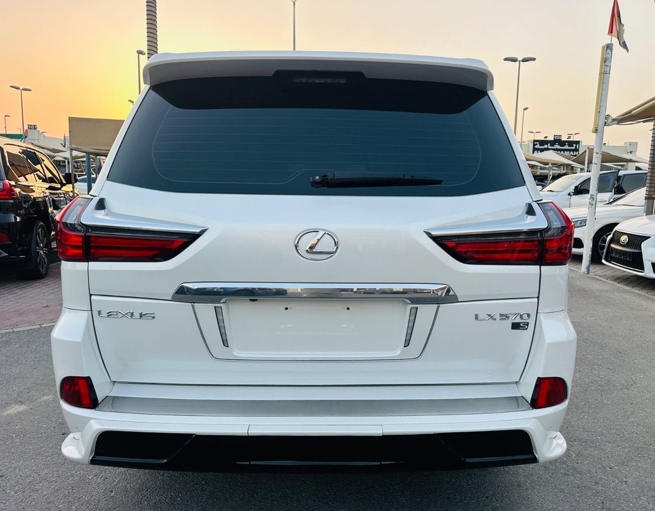 Lexus LX570 PLATINUM SIGNATURE