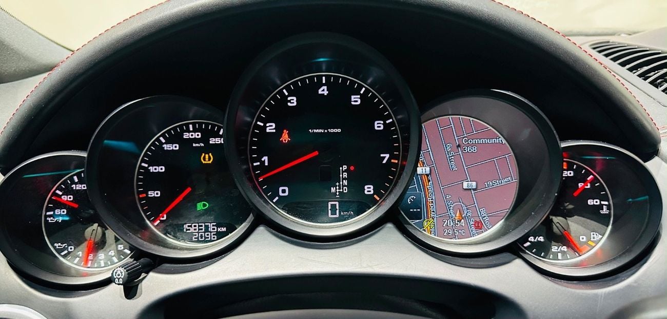 Porsche Cayenne STANDARD