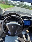 Nissan Tiida S