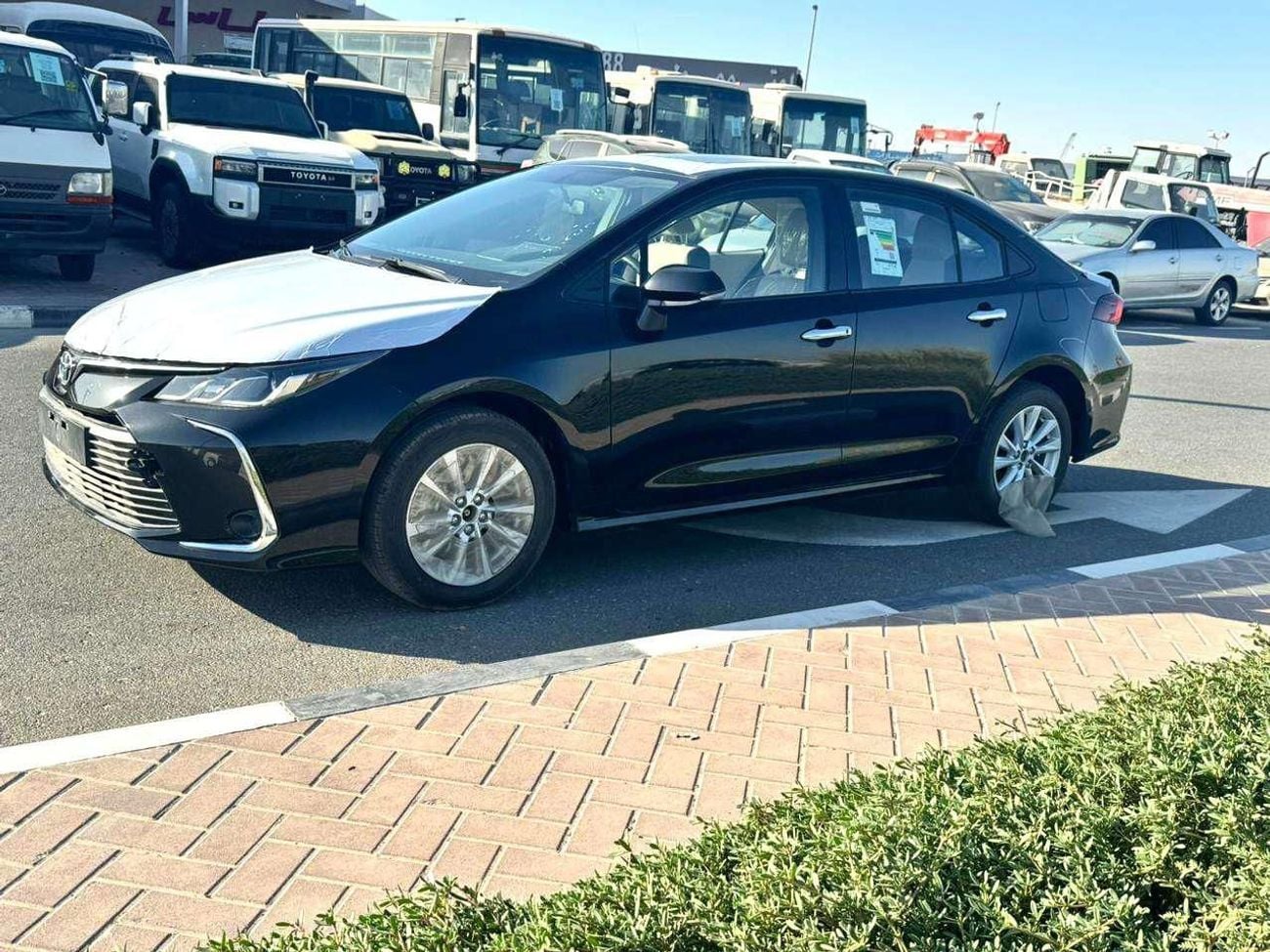 Toyota Corolla XLI TOYOTA COROLLA 2.0L V PETROL SEDAN 2026