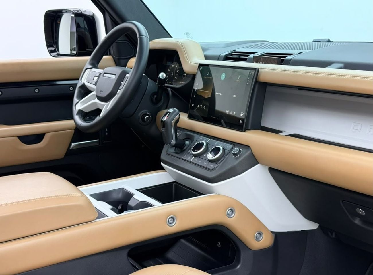 Land Rover Defender 90 X-DYNAMIC HSE P400