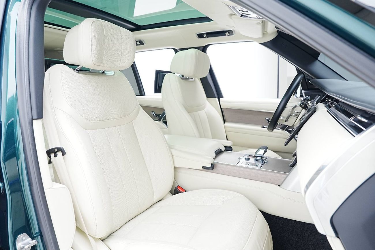 Land Rover Range Rover FIRST EDITION P530 Rear Entertainment Screens, Panoramic Roof, Dealer Warranty!!