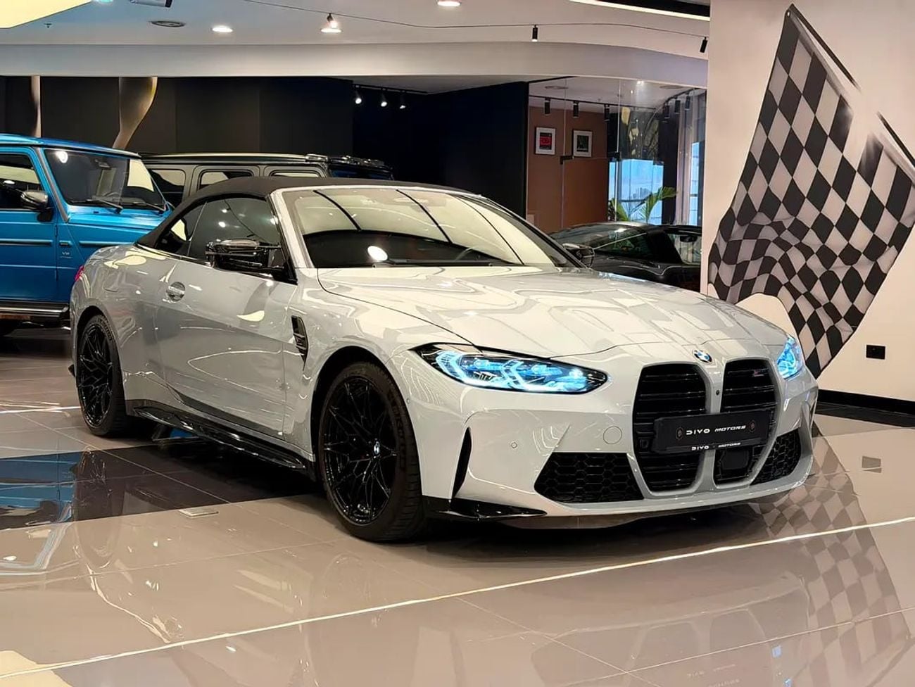 بي أم دبليو M4 Convertible - Korean Specs - Pristine Condition