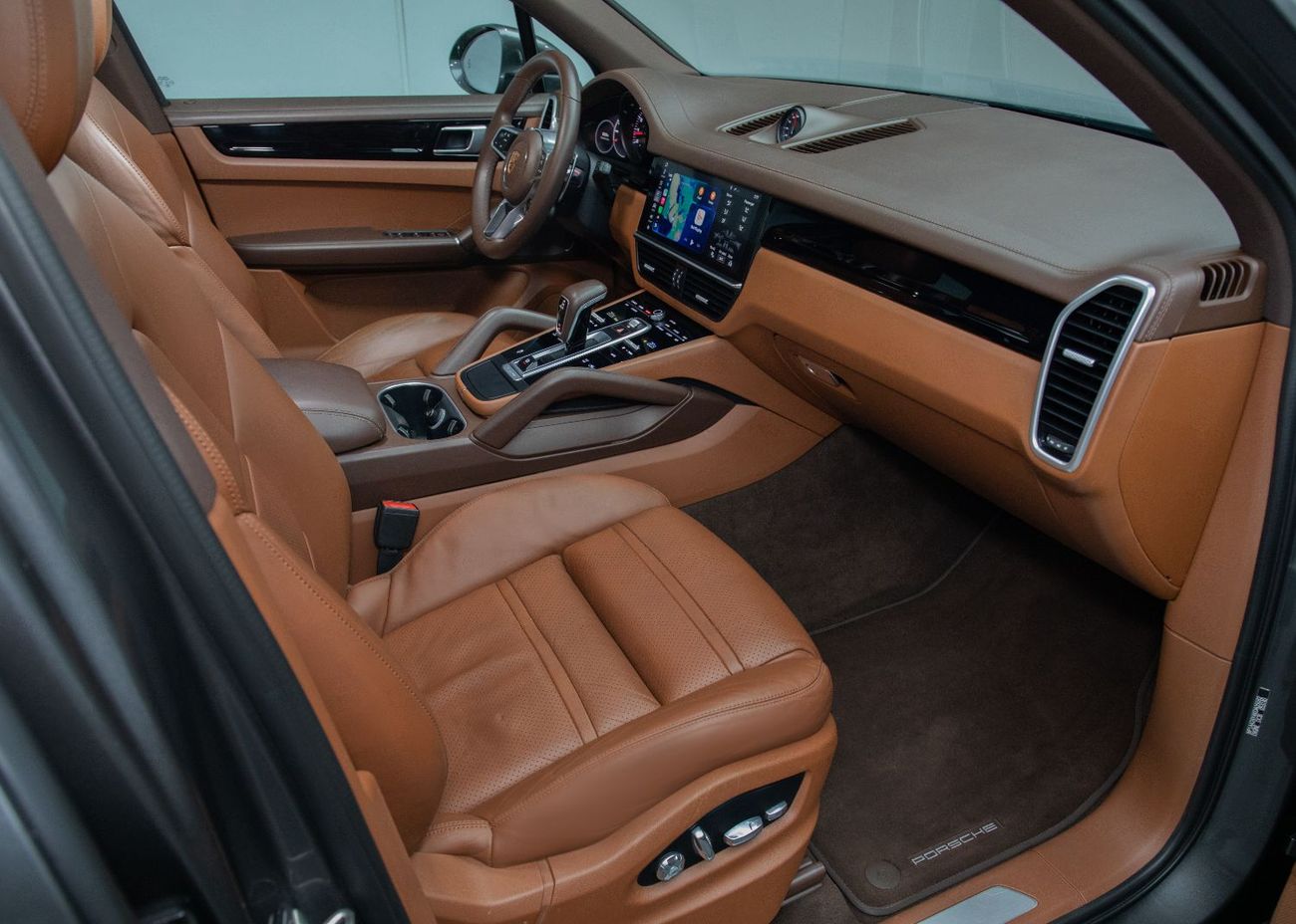 Porsche Cayenne STANDARD
