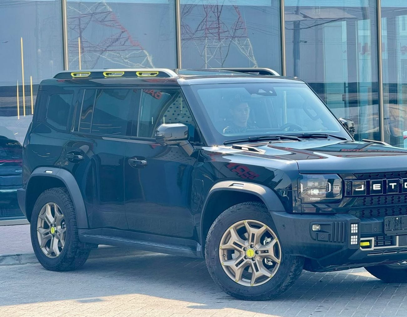 Jetour T2 LUX 1460- AED MONTHLY- CHINISE SPECS l WARRANTY l 2.0L TURBO