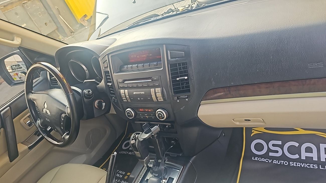 Mitsubishi Pajero GLS MIDLINE