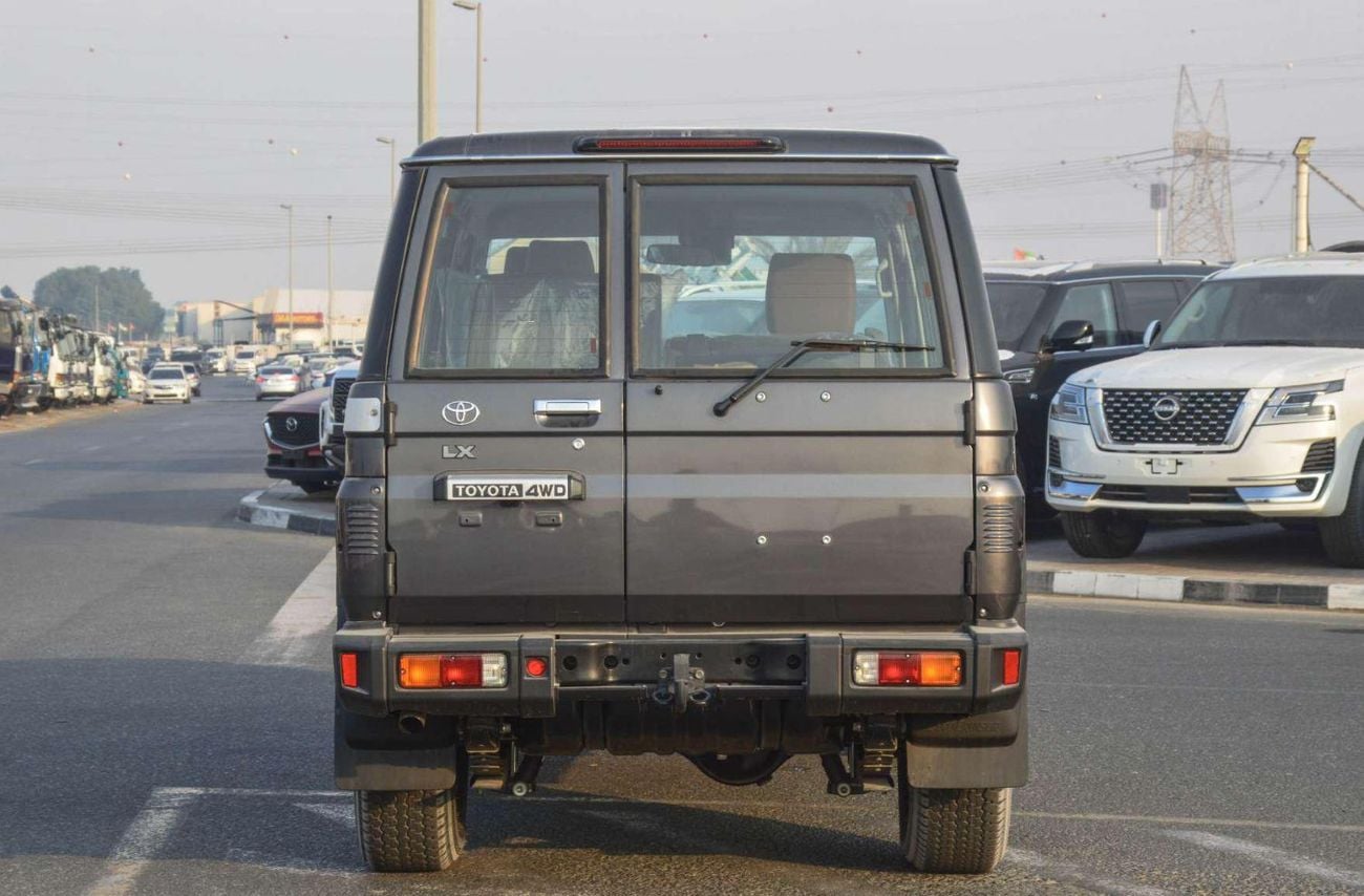 تويوتا لاند كروزر 70 LC76 LX 2.8L 4WD SUV 2026