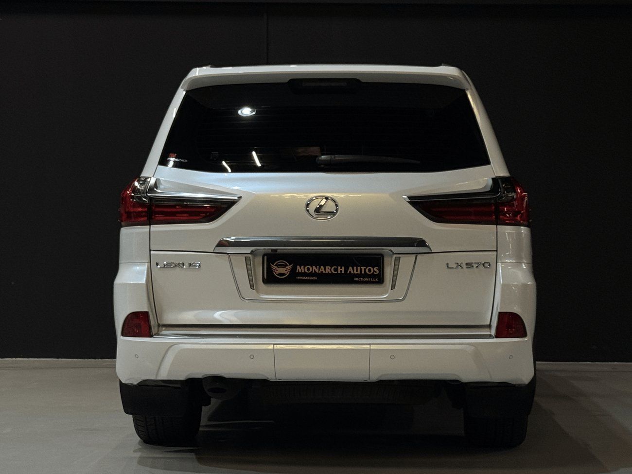 لكزس LX 570 SIGNATURE 2020 Lexus LX 570 Platinum | GCC | 61,000 KM | V8