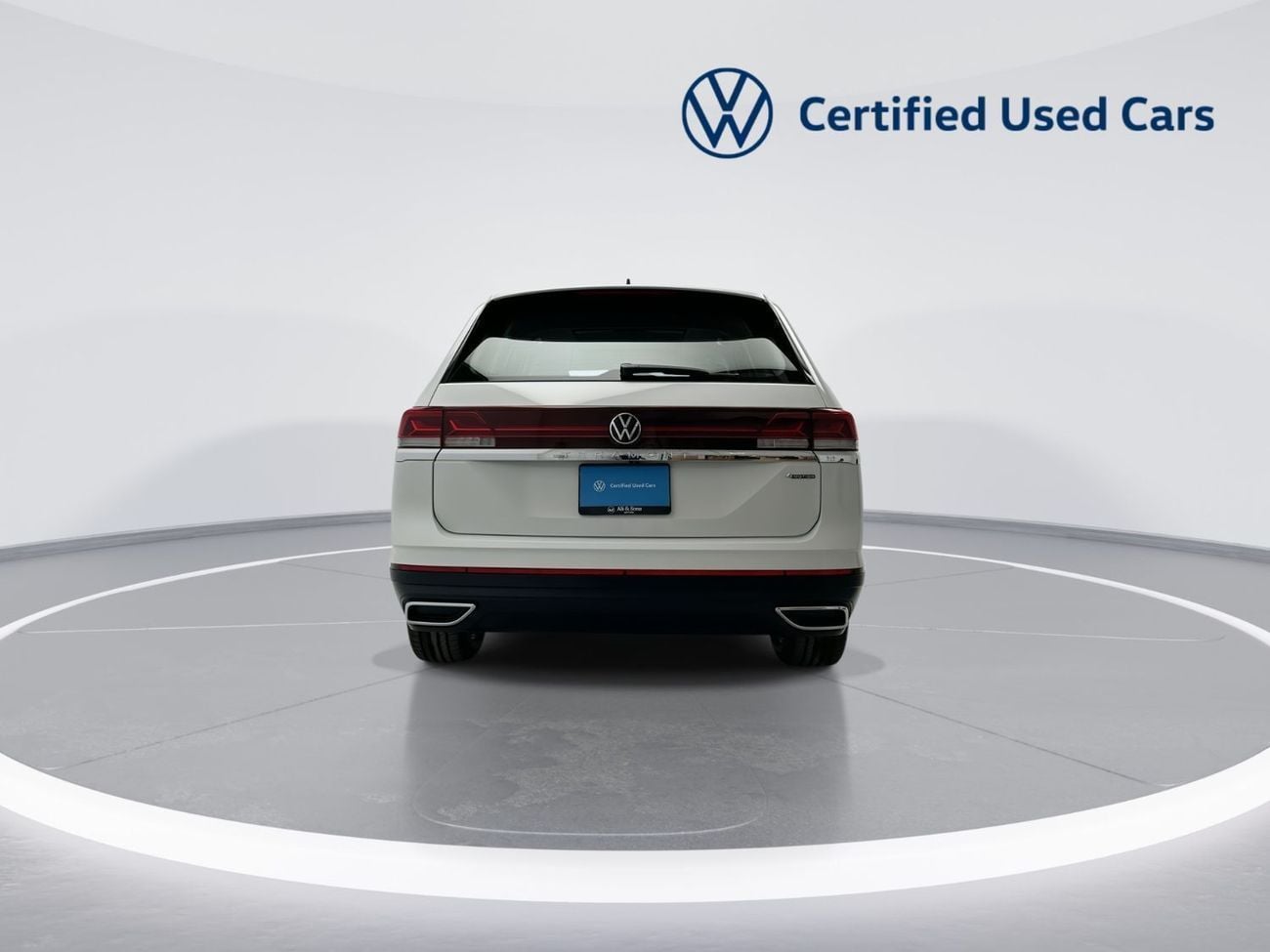 Volkswagen Teramont R LINE Teramont (Facelift 2) | Fully Loaded 7-Seater Sport SUV | VW Certified | Well-Maintain