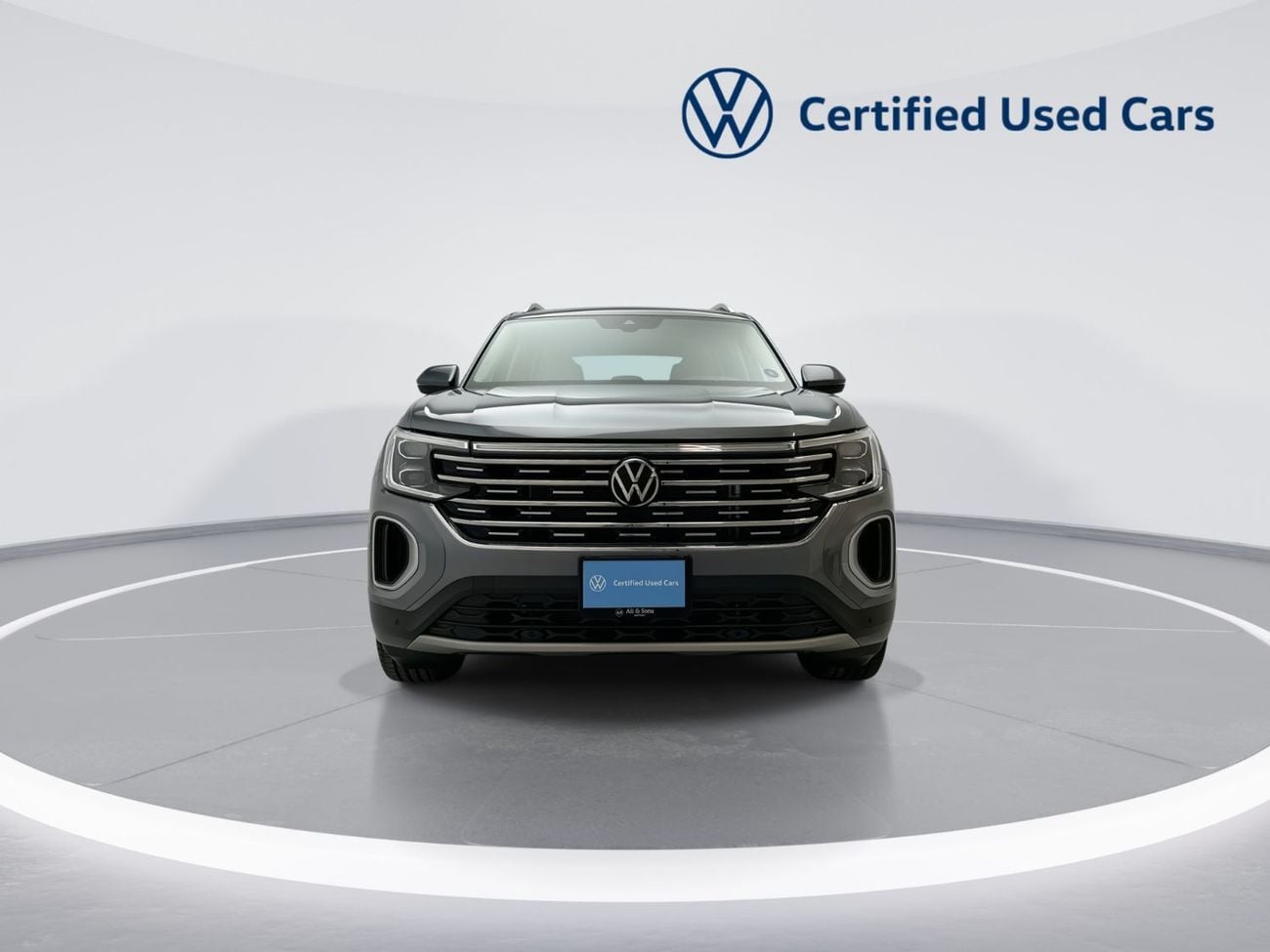 Volkswagen Teramont COMFORTLINE Teramont Comfortline Premium Leather 7-Seater SUV | Panoramic Sunroof | Desert Comfort Ready